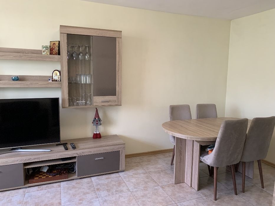 Продава се Тристаен апартамент в Варна, Цветен квартал - 87 кв.м за 2472 €/кв.м - Снимка #1