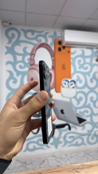 iPhone 12