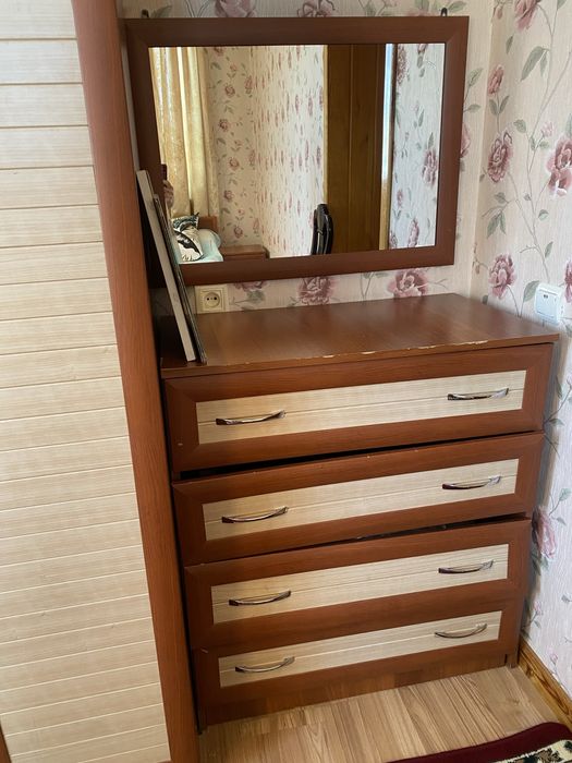 Спальный гарнитур