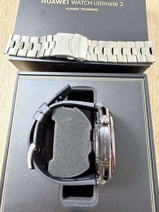 Huawei Watch Ultimate 2 – Black Titanium, stare impecabilă