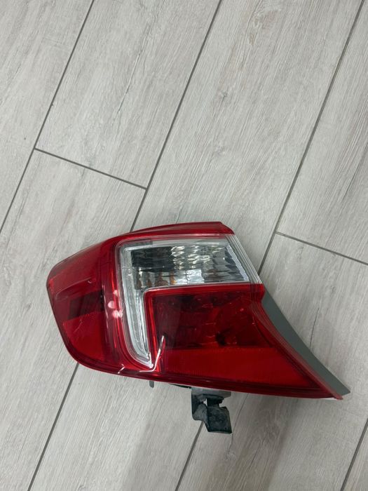 Задний стоп на Toyota 50
