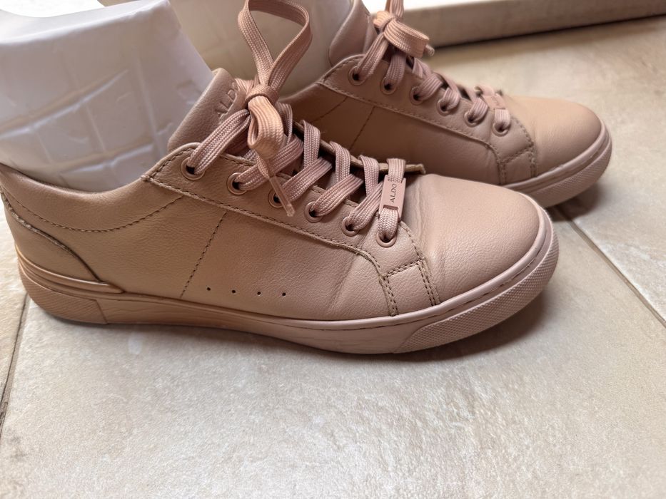Обувки Aldo 38 номер - розово злато