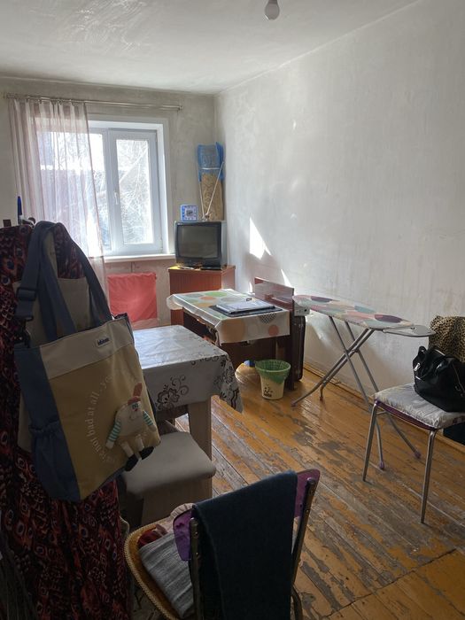 Продам трехкомнатную квартиру