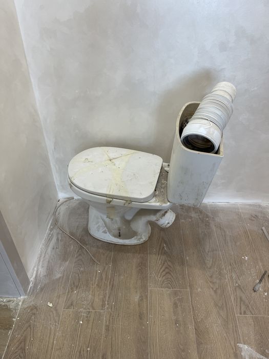 Унитаз бу отдам даром