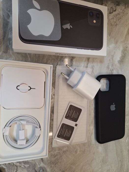 IPhone 11 64 Gb black черен КАТО НОВ