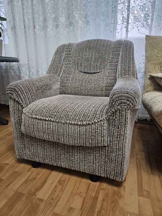 Кресло в хорошем состоянии