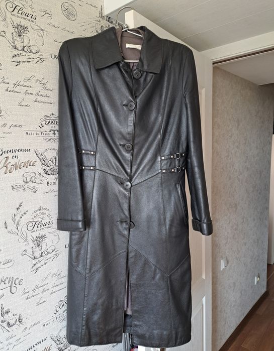 Продам обувь,верхнюю одежду