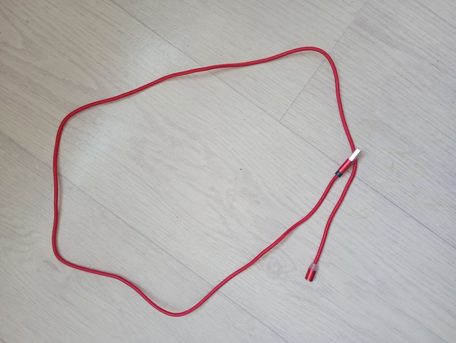 USB кабель с магнитным наконечникником