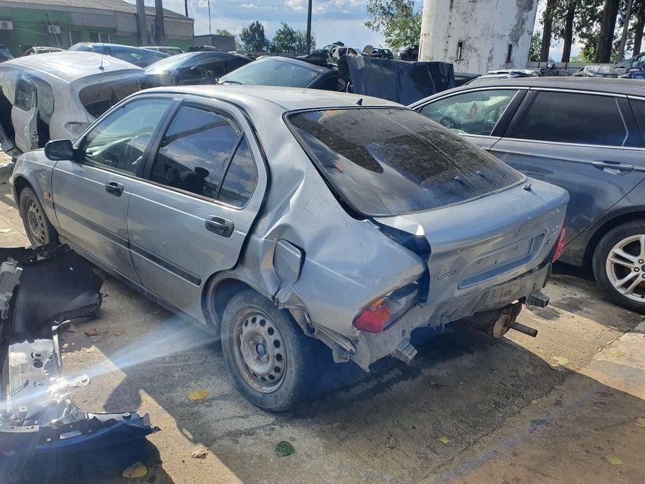 usa portiera stanga dreapta volan alternator electromotor haion compresor clima Honda Civic 6 motor 1.4 benzina  dezmembrez