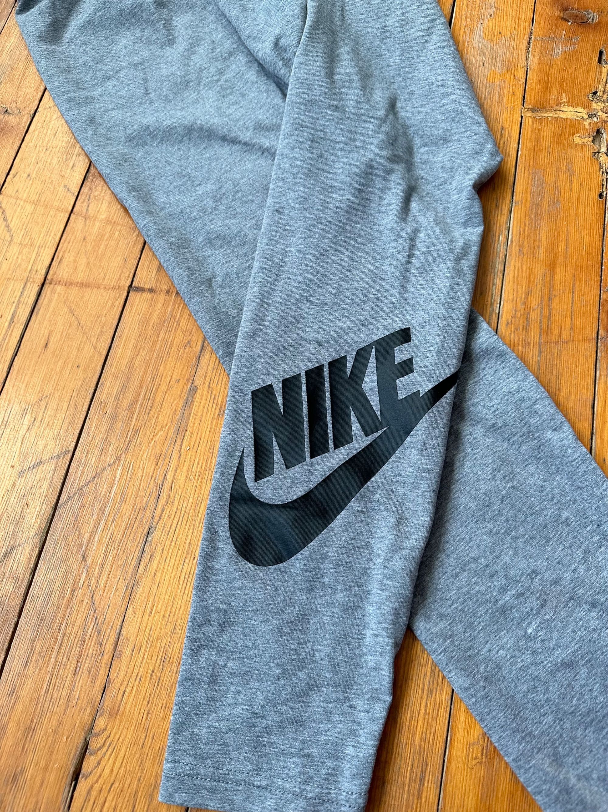 Оригинален клин на Nike гр. Бяла Слатина • OLX.bg