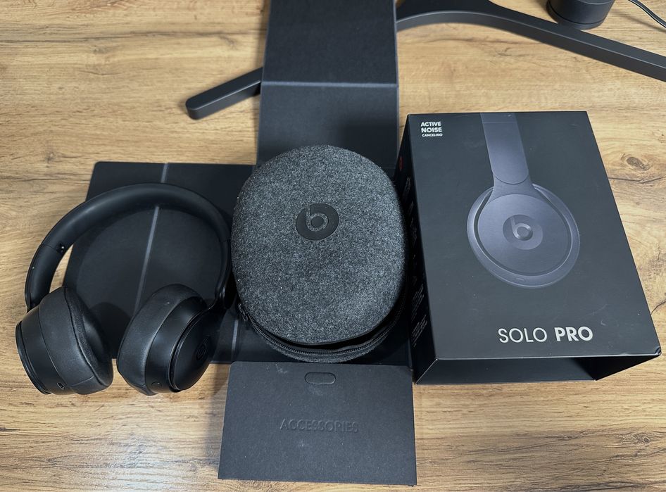 Наушники Beats Solo Pro