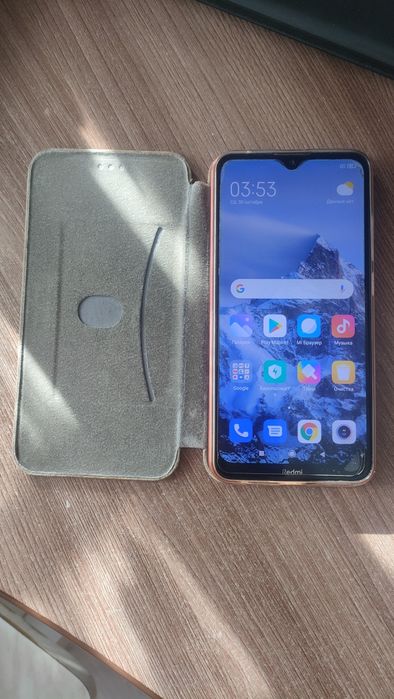 Продам телефон Redmi 8a