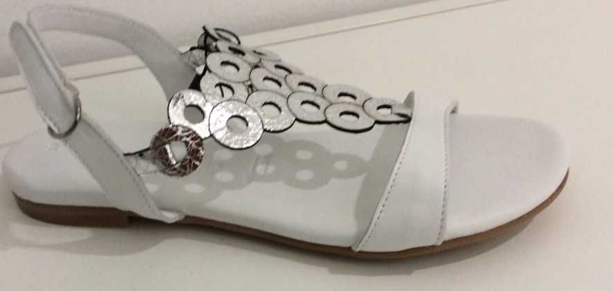 Летняя обувь Босоножки Сандалии Tamaris Германия из натуральной кожи