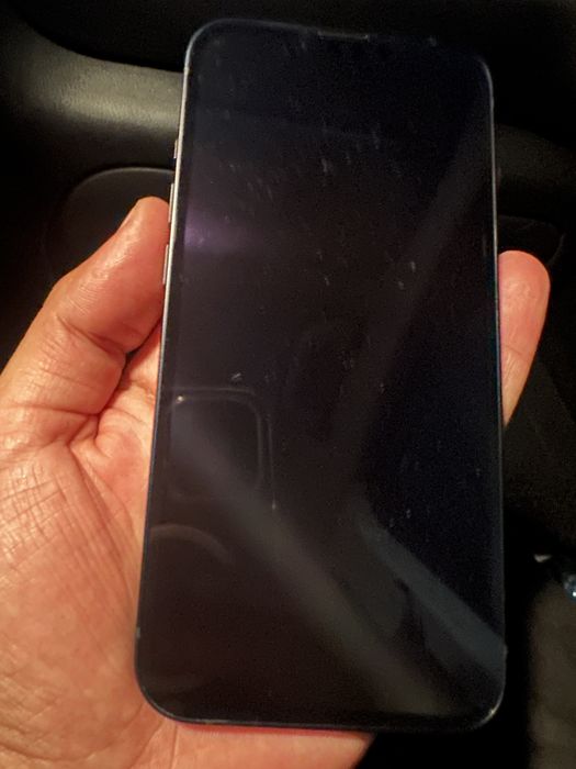 İphone 13 128GB, yonqis %100, yangi ishlatilmagan