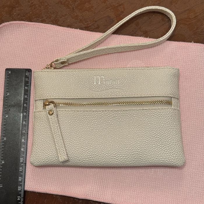 Дорожная косметичка