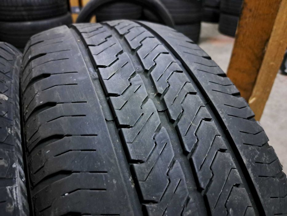 2 anvelope 225/55 R17C Barum