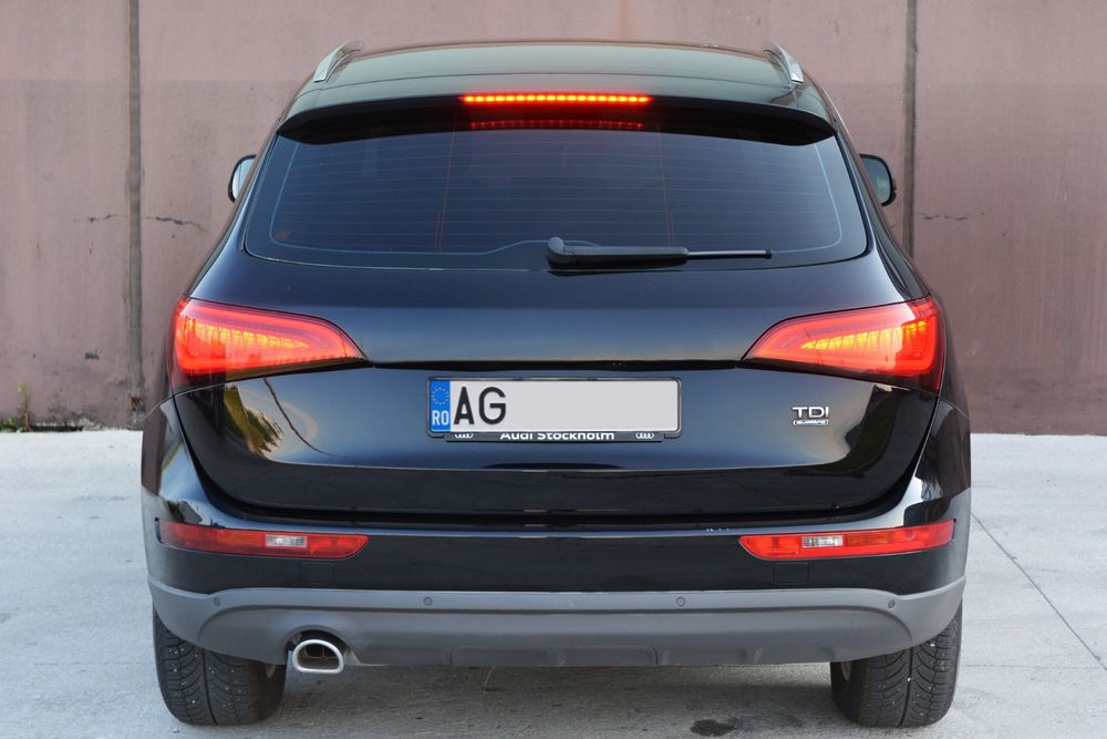 Audi Q5 2×S-line Quattro 2.0 Tdi 177 CP FullLed 2014 Alcantara