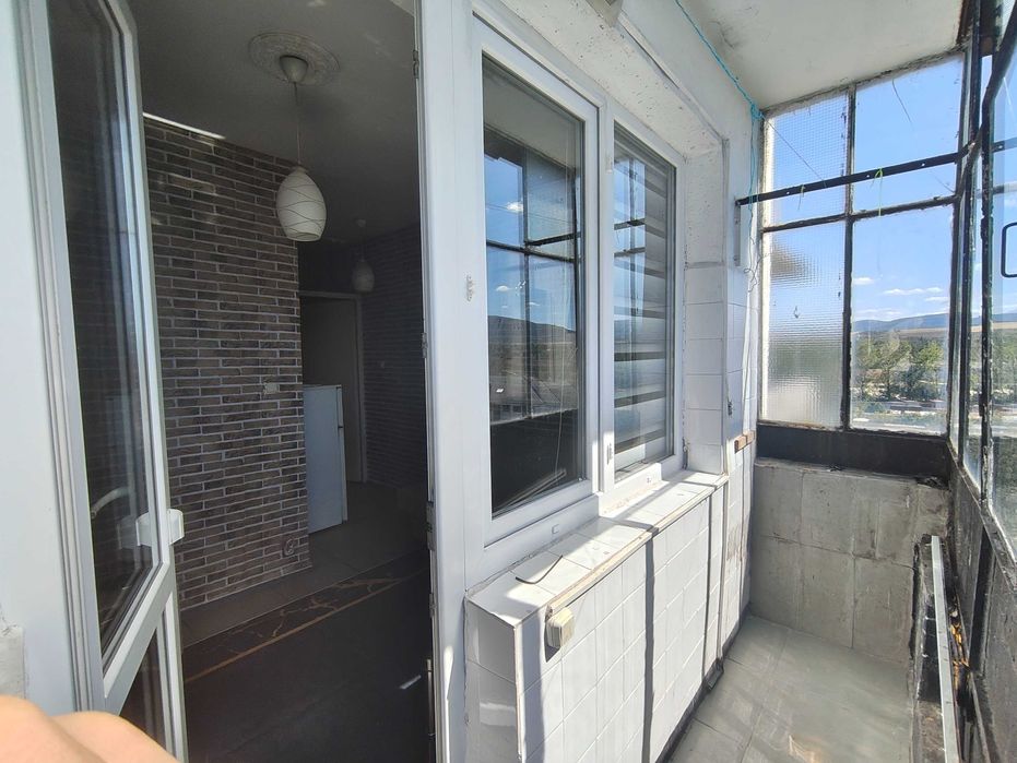 Продава се Едностаен апартамент в Търговище, Запад 2 - 44 кв.м за 1217 €/кв.м - Снимка #3