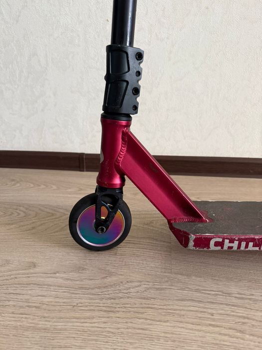 Трюковой самокат Chilli Pro Scooter — в хорошем состояни