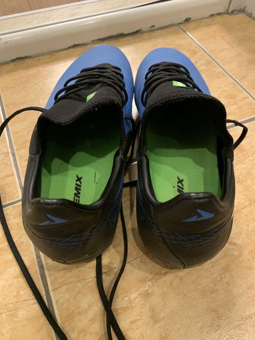 Продам Бутсы !!!