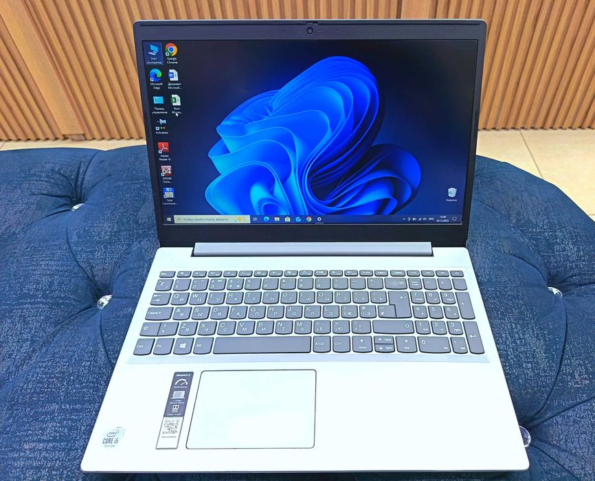 Laptop Lenovo core i5 10 th Gen