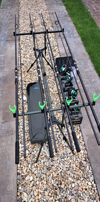 Set Pescuit,4 Lansete+4 Mulinete 8000+Senzori cu Statie+Rod Pod