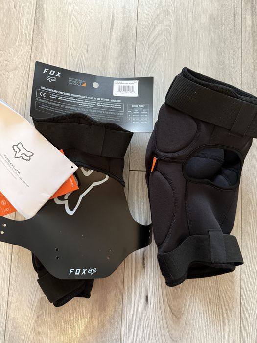 Genunchiere Fox Launch D30