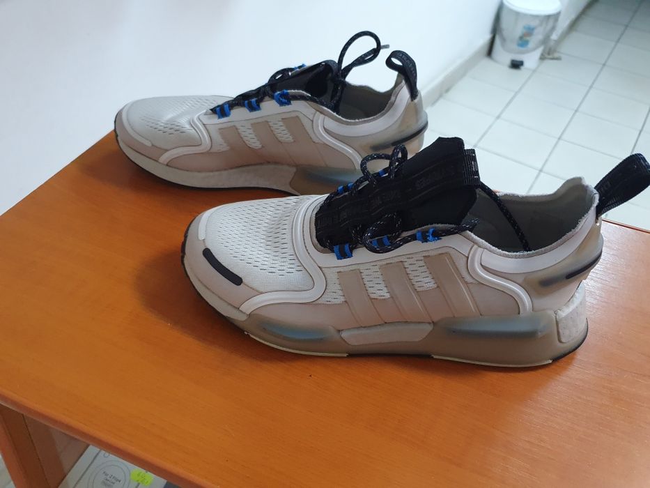 Vind Adidași 42,5