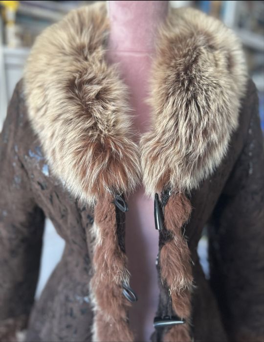 Haină/cojocel din piele cu blana naturala - marimea S