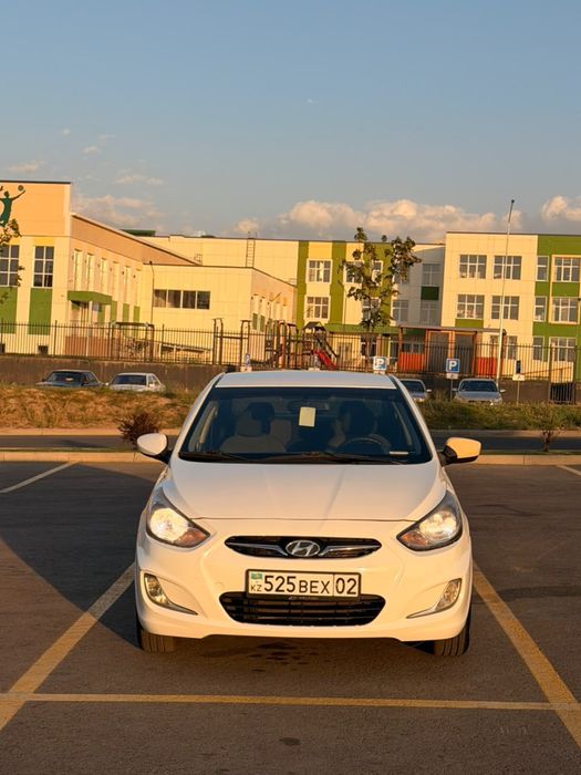 Акцент 2011 г автомат