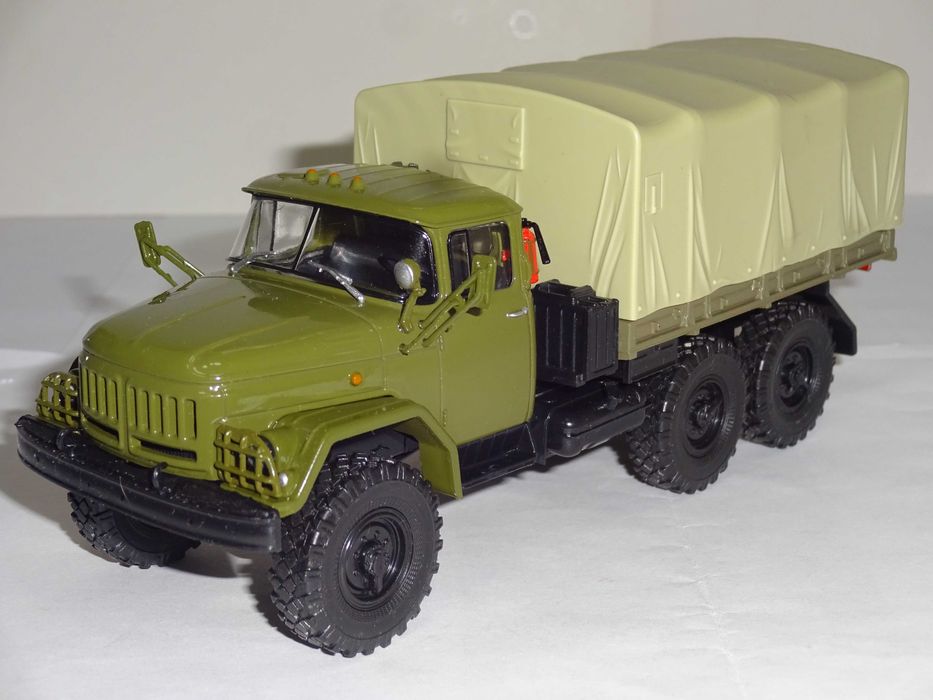 Масштабные модели 1/43 продам.