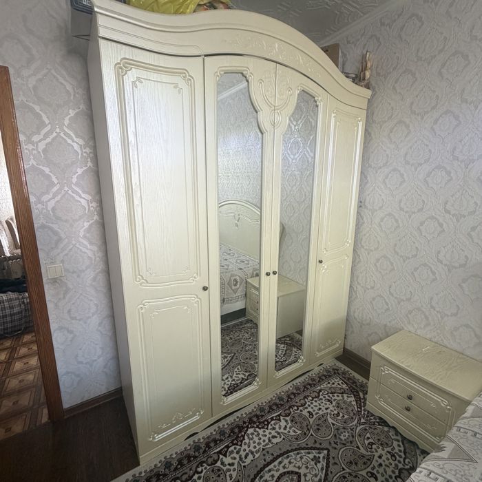 Продается Спальная гарнитура…