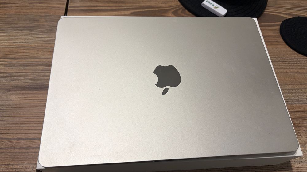 MacBook Air 13.6 inch M2 chip 256GB SSD