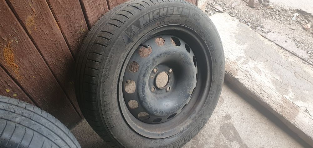 Гуми с джанти 205х55х16