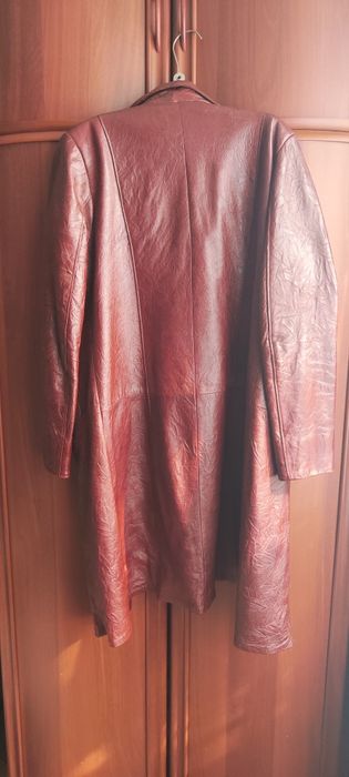 Плащ кожаный женский