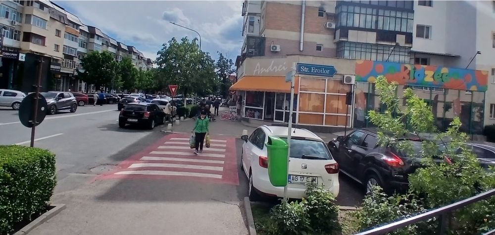 Spațiu comercial de vânzare