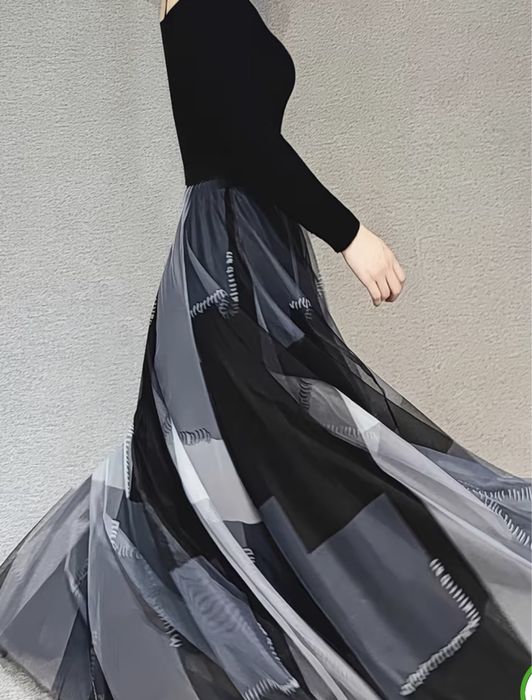 Юбка шикарная длинная