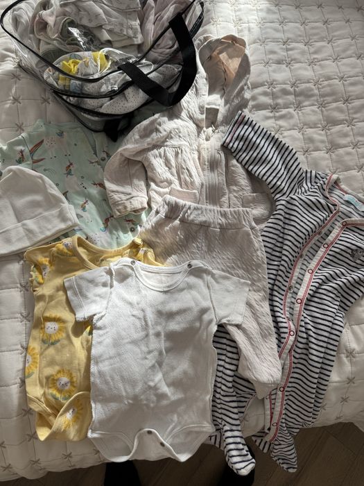 Отдам вещи бесплатно 3-6 мес