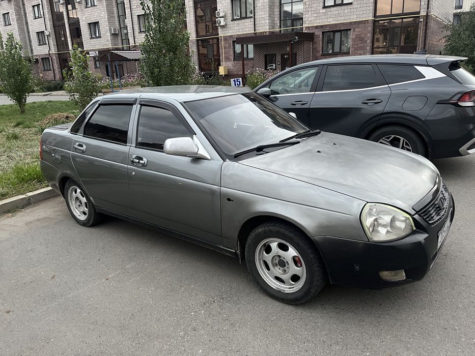 Продам приору 1 седан 2010г