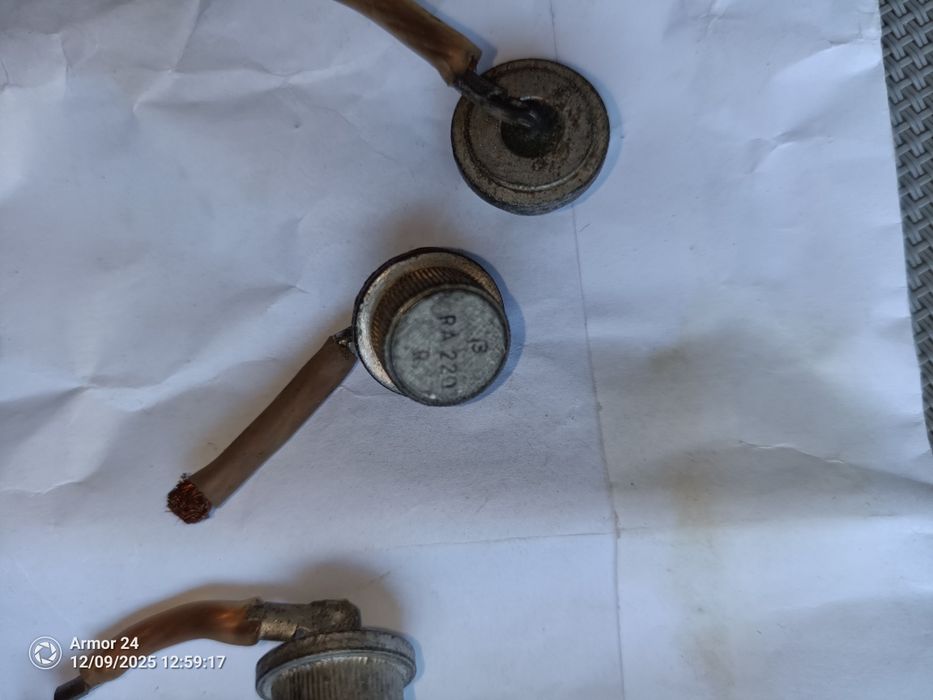 Diode redresoare, placa de circuit