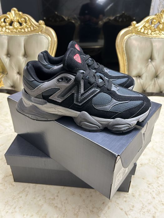 Adidasi New Balance 9060 nou