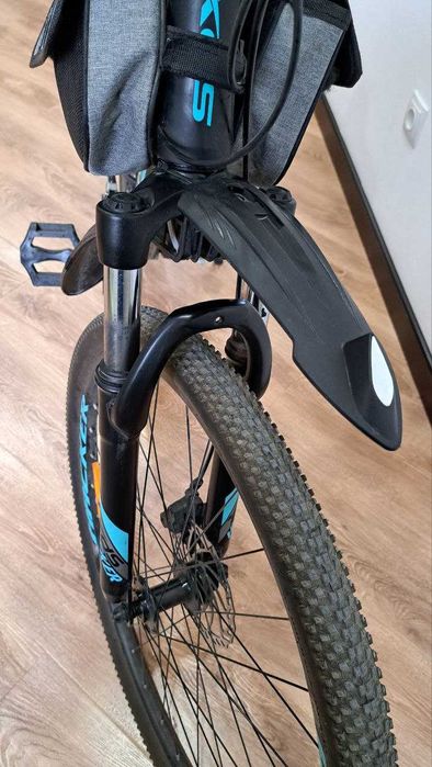 Велосипед для взрослых полный и малоиспользуемый.