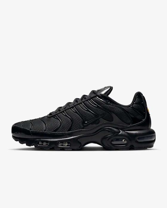 Nike TN Air Max Plus Triple Black /  Outlet