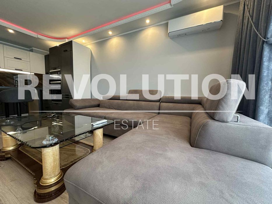 Дава се под наем Двустаен апартамент в Пловдив, Христо Смирненски - 80 кв.м за 700 € - Снимка #2