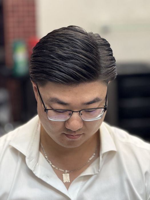 Стрижки мужчинам на корейский тип волос