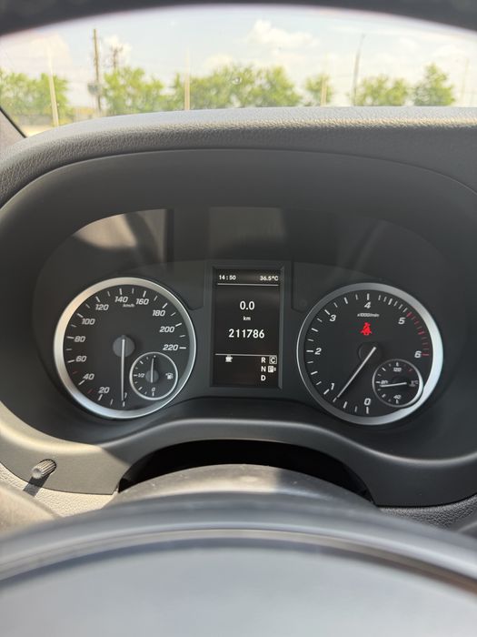 Mercedes Vito - Custom V Class