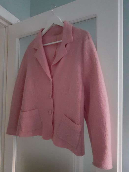 Jacheta de lână pentru femei