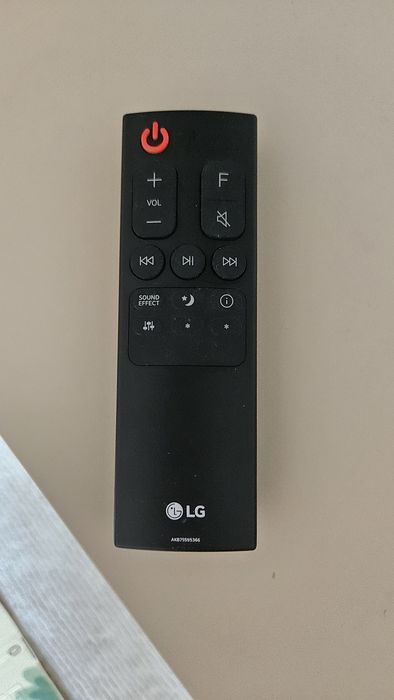 Саундбар LG SN4 продам