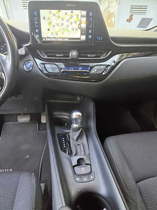 De vanzare Toyota C-HR 1.8 Hybrid