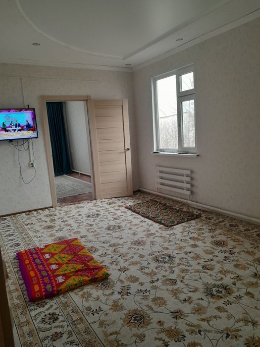 Птицфабрикадан 4 бөлмелі үй сатылады
